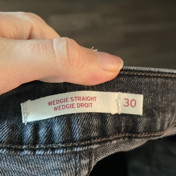 Levi wedgie jean - Picture 3 of 6